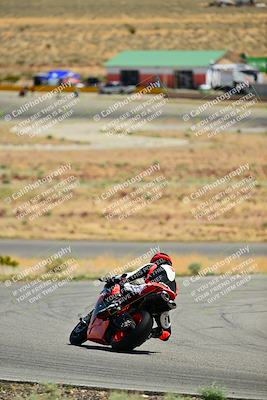 media/Apr-13-2025-TrackXperience (Sun) [[fb1ef998a6]]/Level 2 (Intermediate)/Turn 2 (Session 5)/